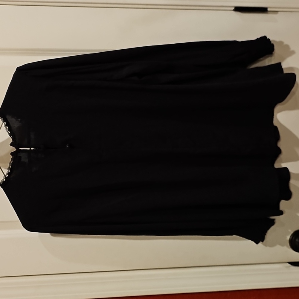 TORRID Top - Picture 8 of 10